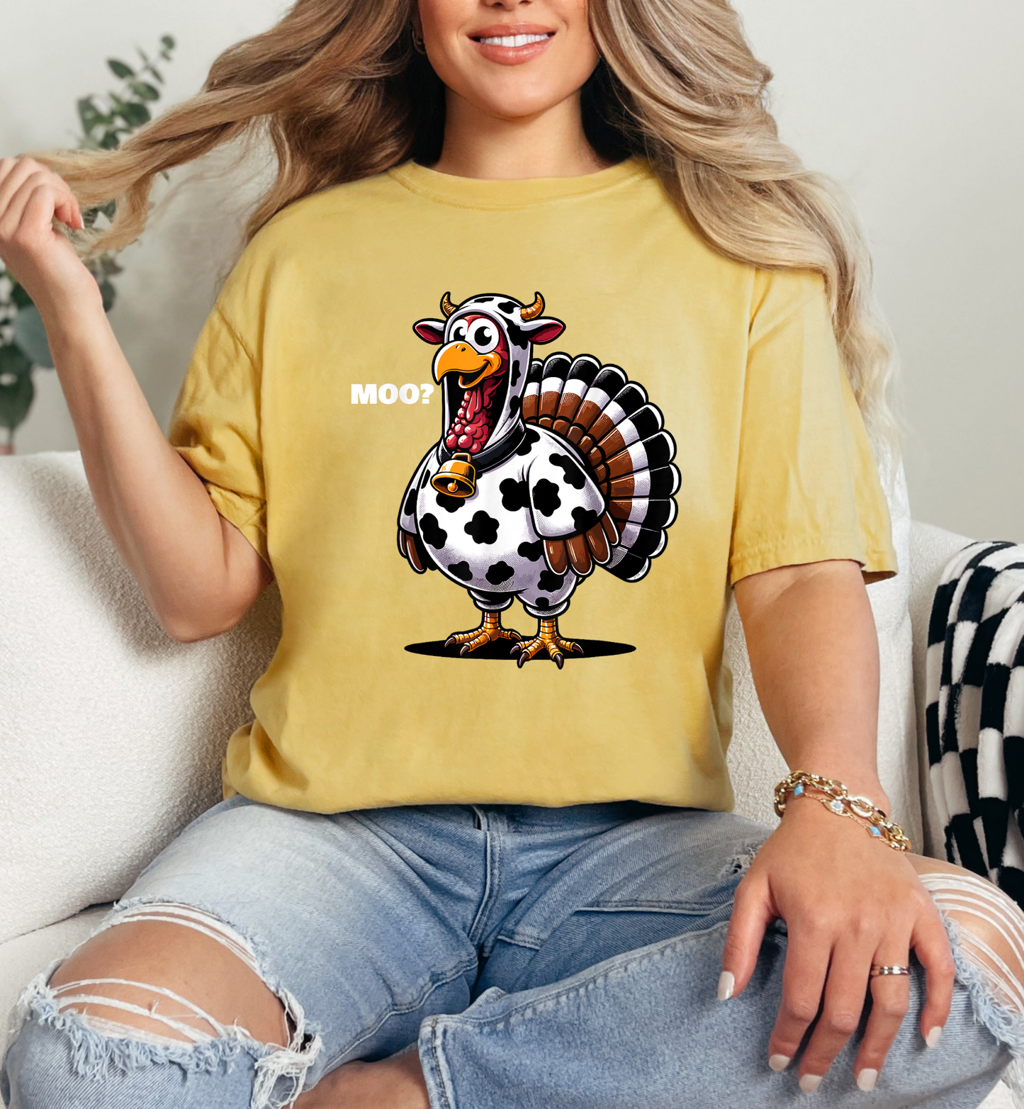 MOO TURKEY GRAPHIC TEE
