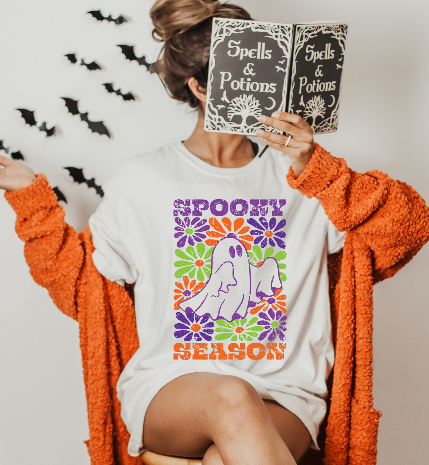 SPOOKY SEASON BOHO FLORAL GRAPHIC TEE