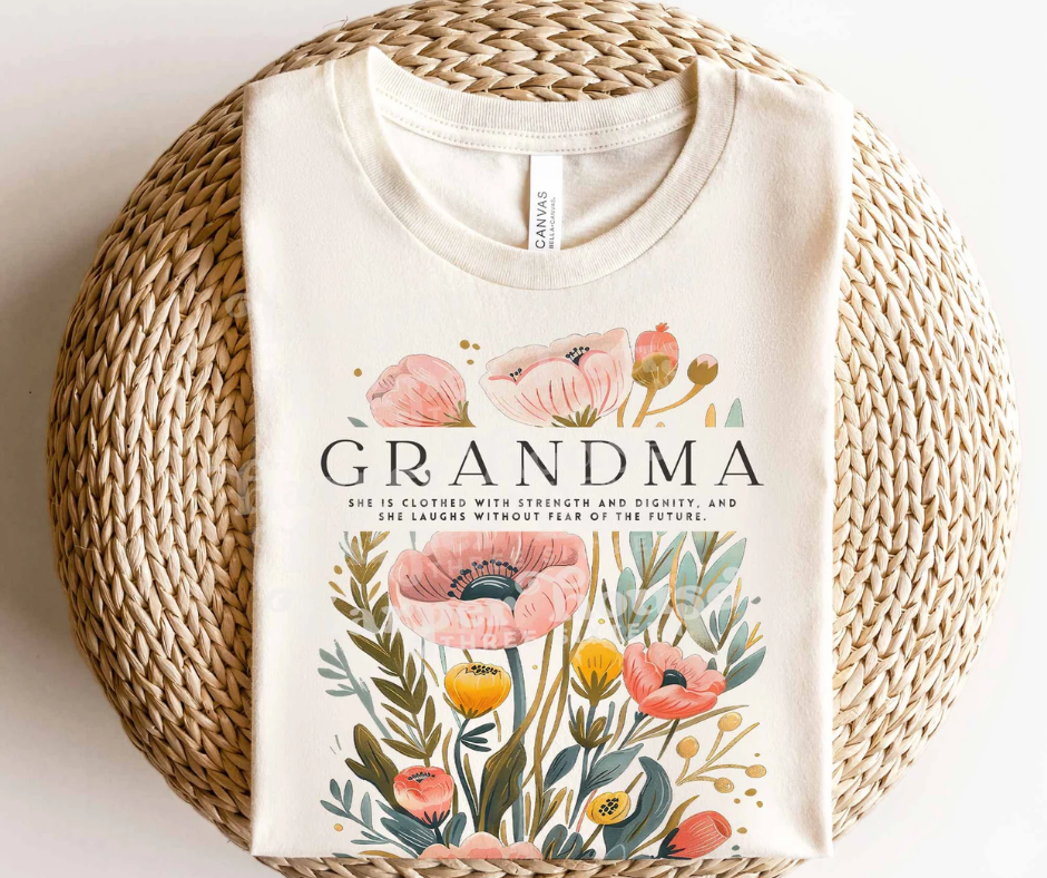 MAMA CUSTOM FLORAL GRAPHIC TEE
