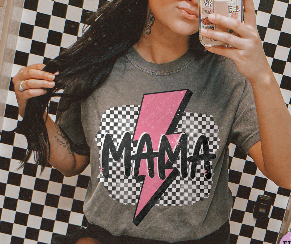 MAMA CHECKERED LIGHTNING BOLT GRAPHIC TEE