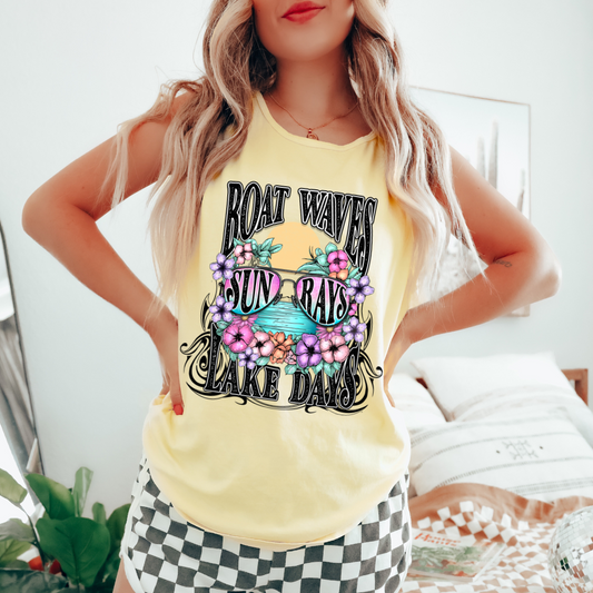 BOAT WAVES SUN RAYS LAKE DAYS GRAPHIC TANK