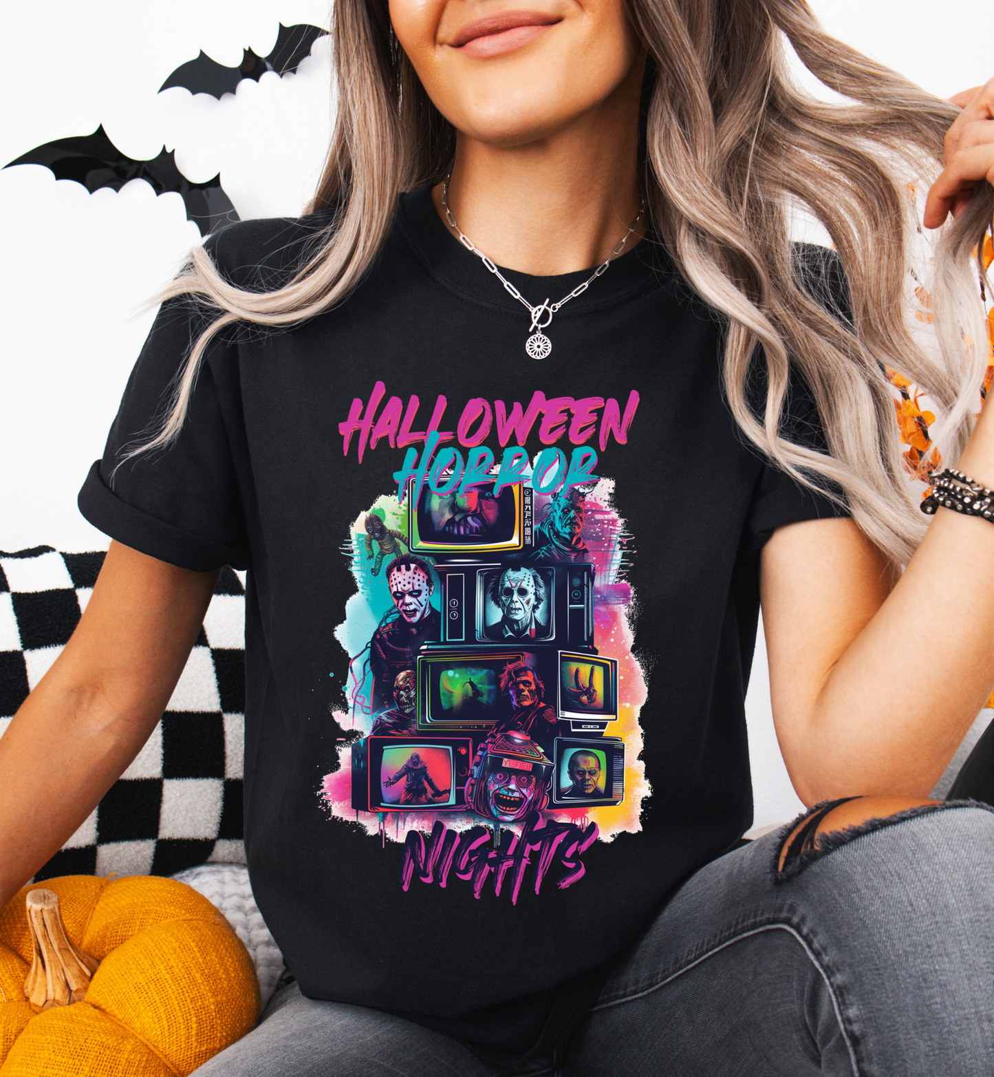 HALLOWEEN HORROR NIGHTS NEON GRAPHIC TEE