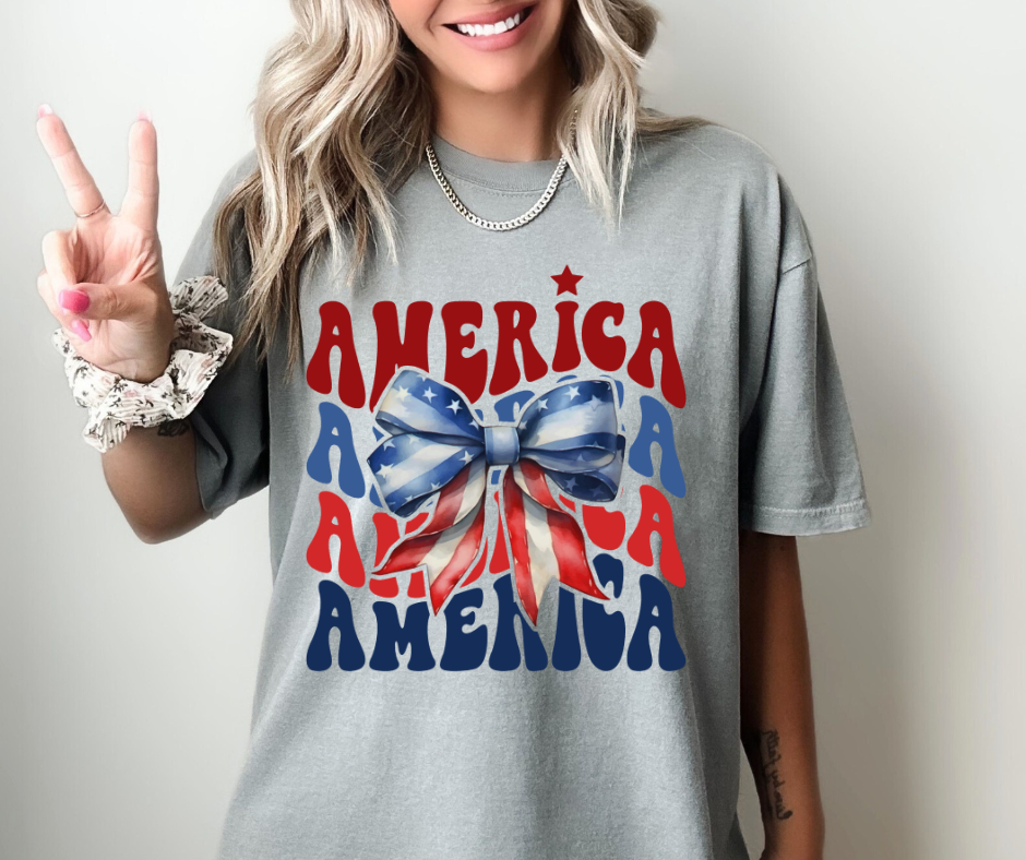 AMERICA BOW GRAPHIC TEE