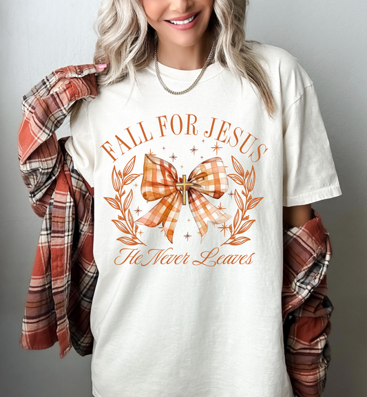 FALL FOR JESUS GRAPHIC TEE