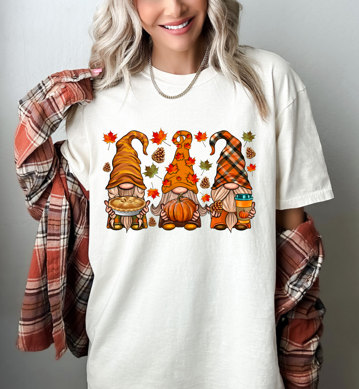 FALL GNOMES GRAPHIC TEE