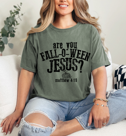 FALLOWEEN JESUS GRAPHIC TEE