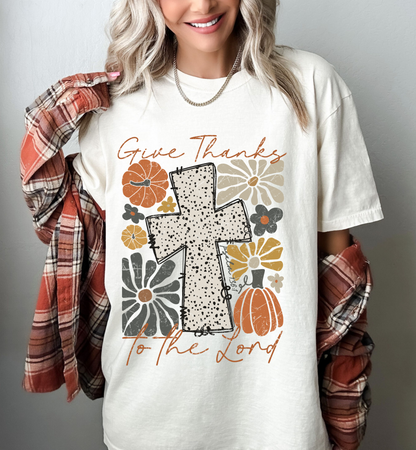 GIVE THANKS TO THE LORD GRAPHIC TEE