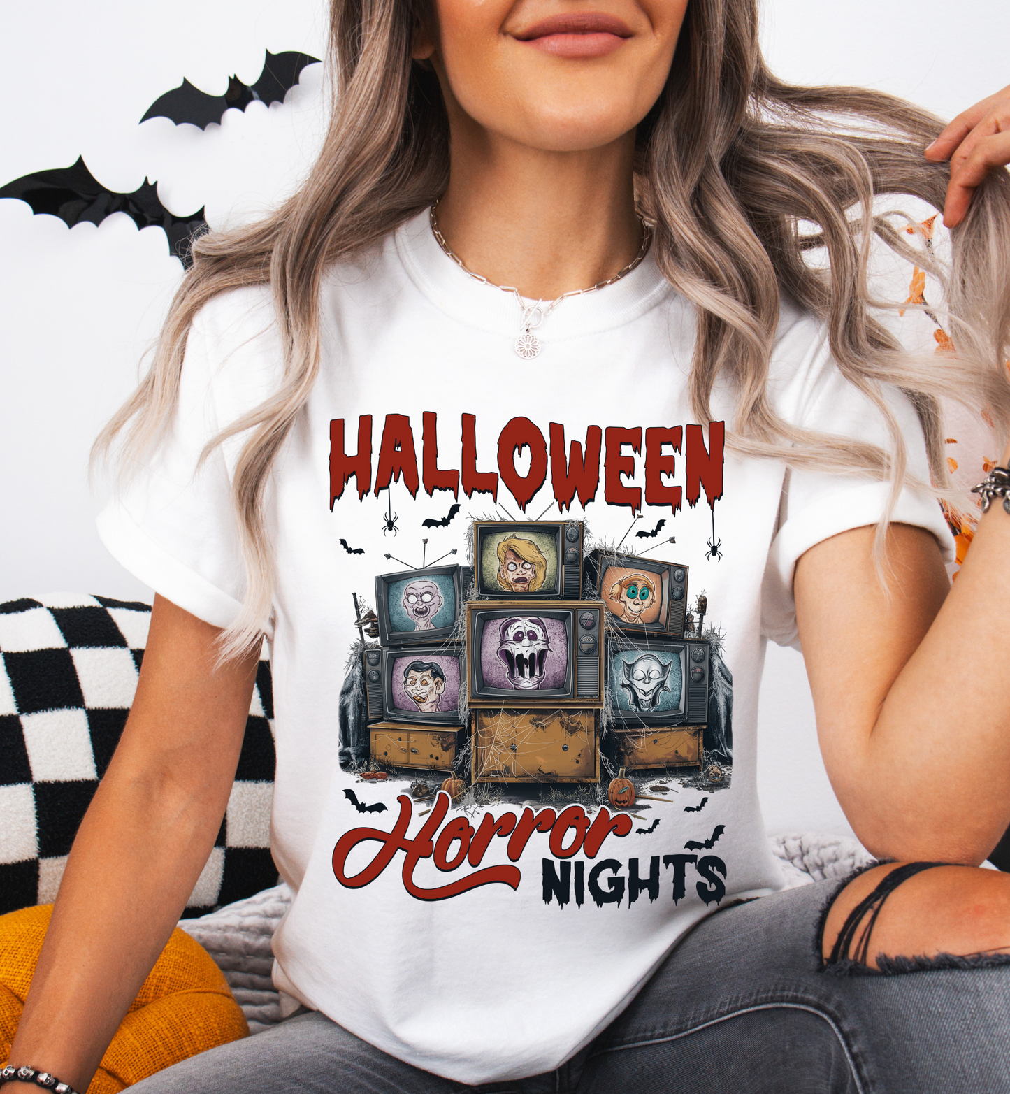 HALLOWEEN HORROR NIGHTS GRAPHIC TEE