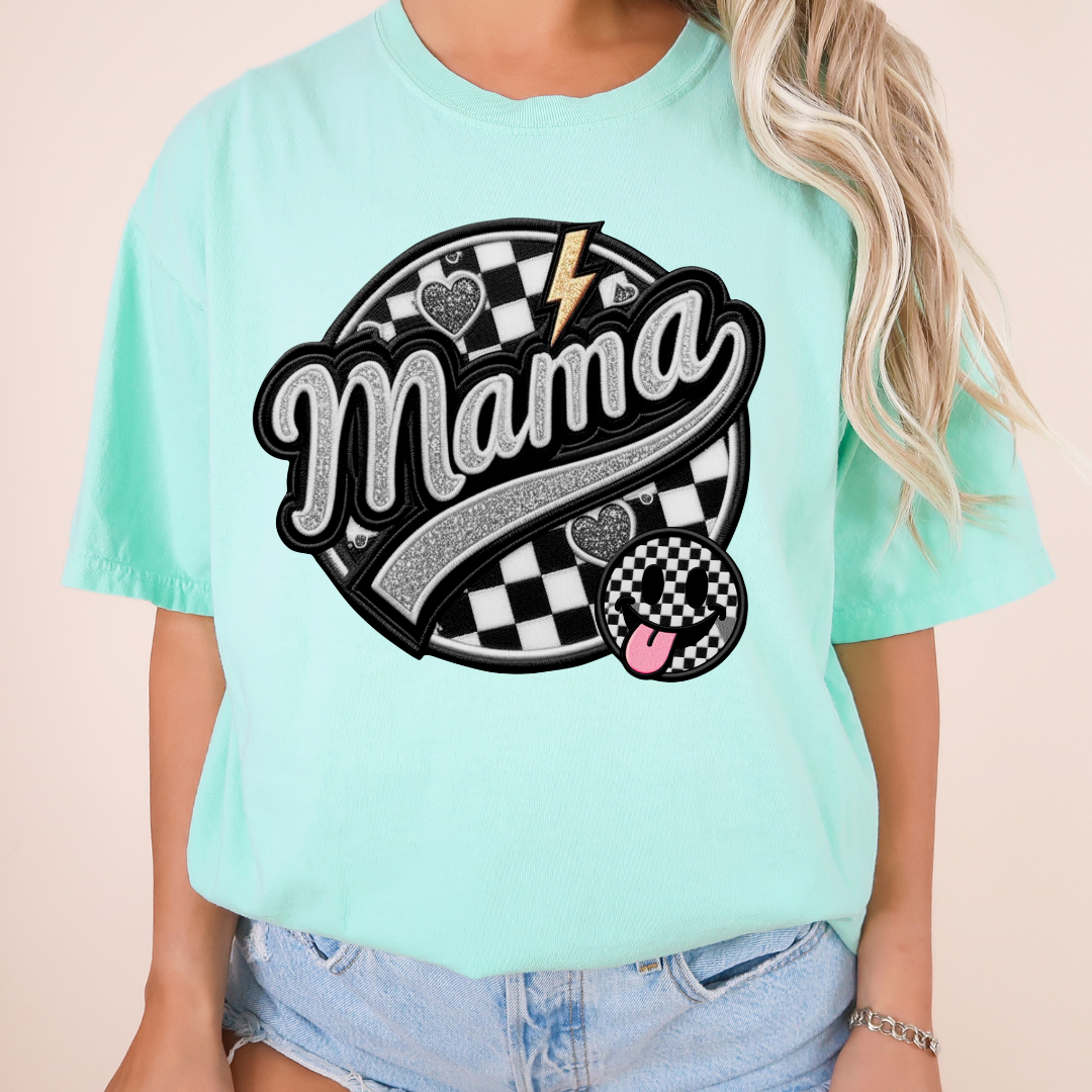 MAMA CHECKERED ROUND GRAPHIC TEE