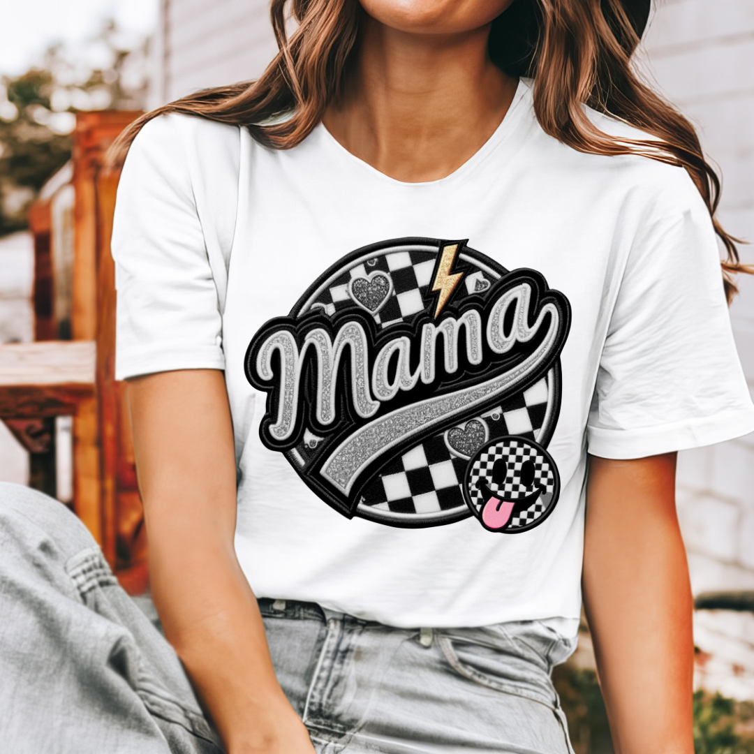 MAMA CHECKERED ROUND GRAPHIC TEE