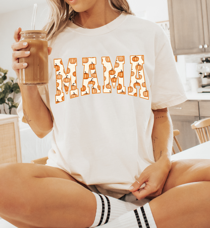 MAMA PUMPKINS GRAPHIC TEE