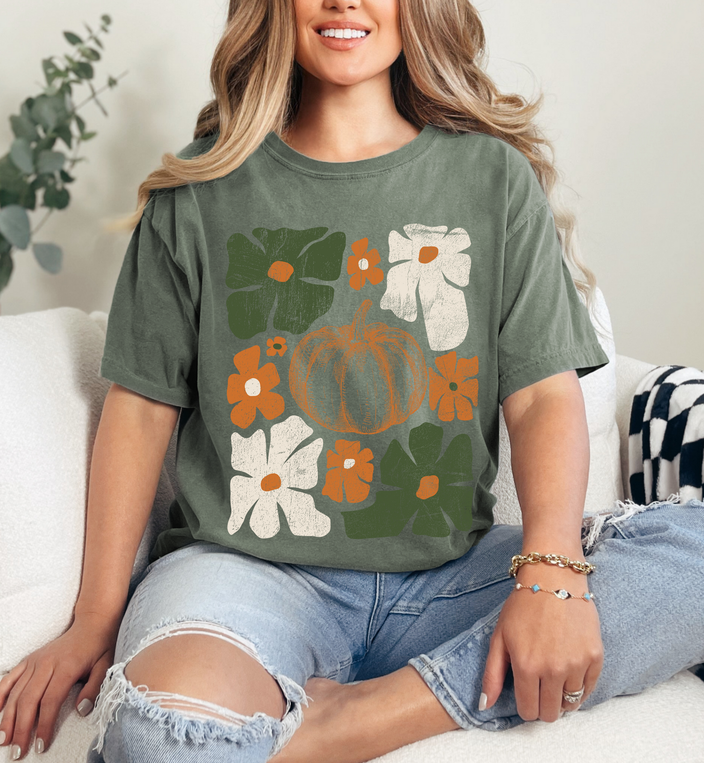 PUMPKIN BOHO FLORAL GRAPHIC TEE