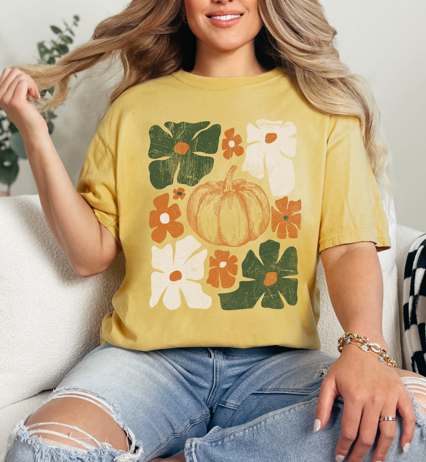 PUMPKIN BOHO FLORAL GRAPHIC TEE