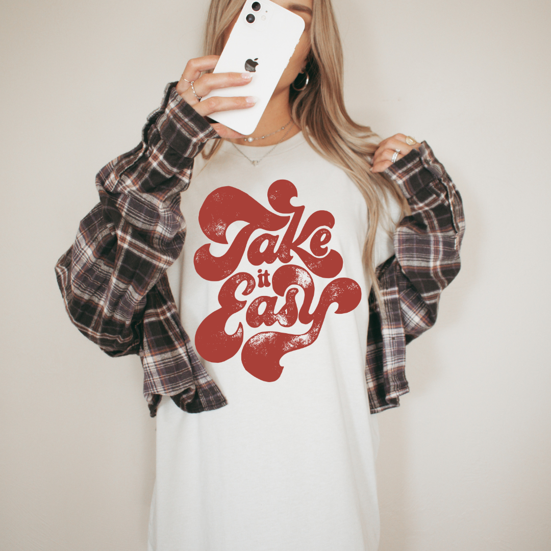 TAKE IT EASY RETRO GRAPHIC TEE