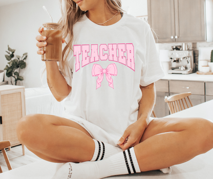 TEACHER BOW GRAPHIC TEE