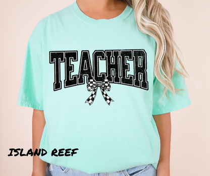 TEACHER CHECKERED BOW GRAPHIC TEE