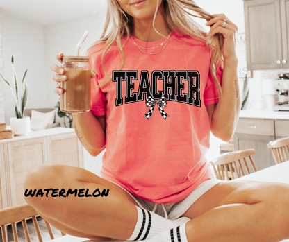 TEACHER CHECKERED BOW GRAPHIC TEE