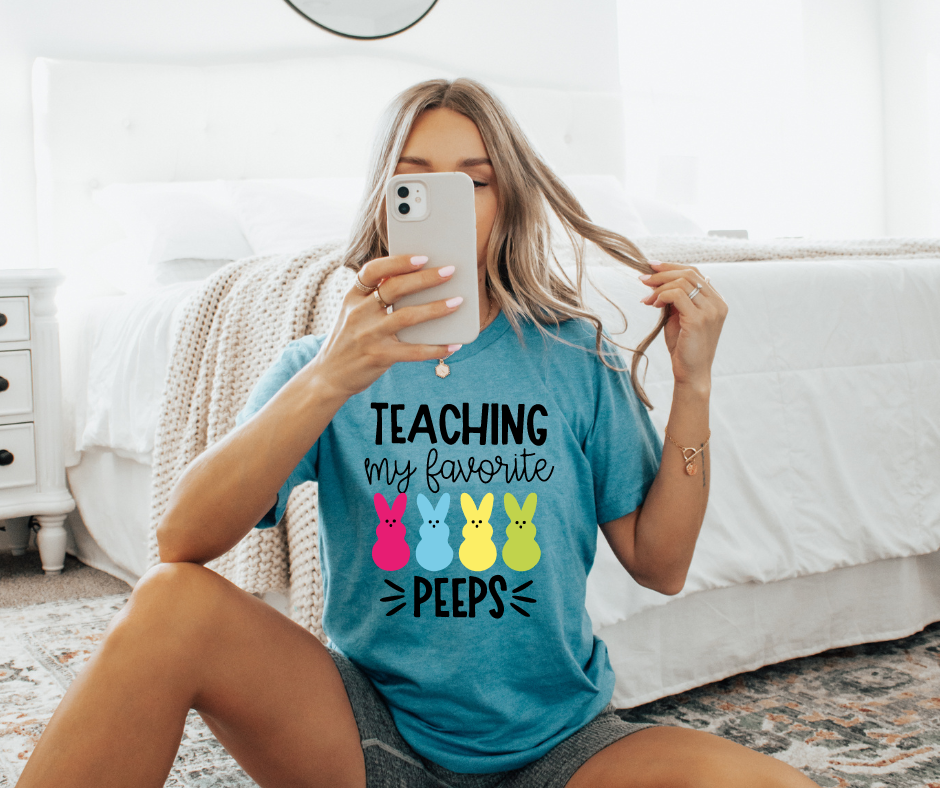 TEACHING MY FAVORITE PEEPS GRAPHIC TEE