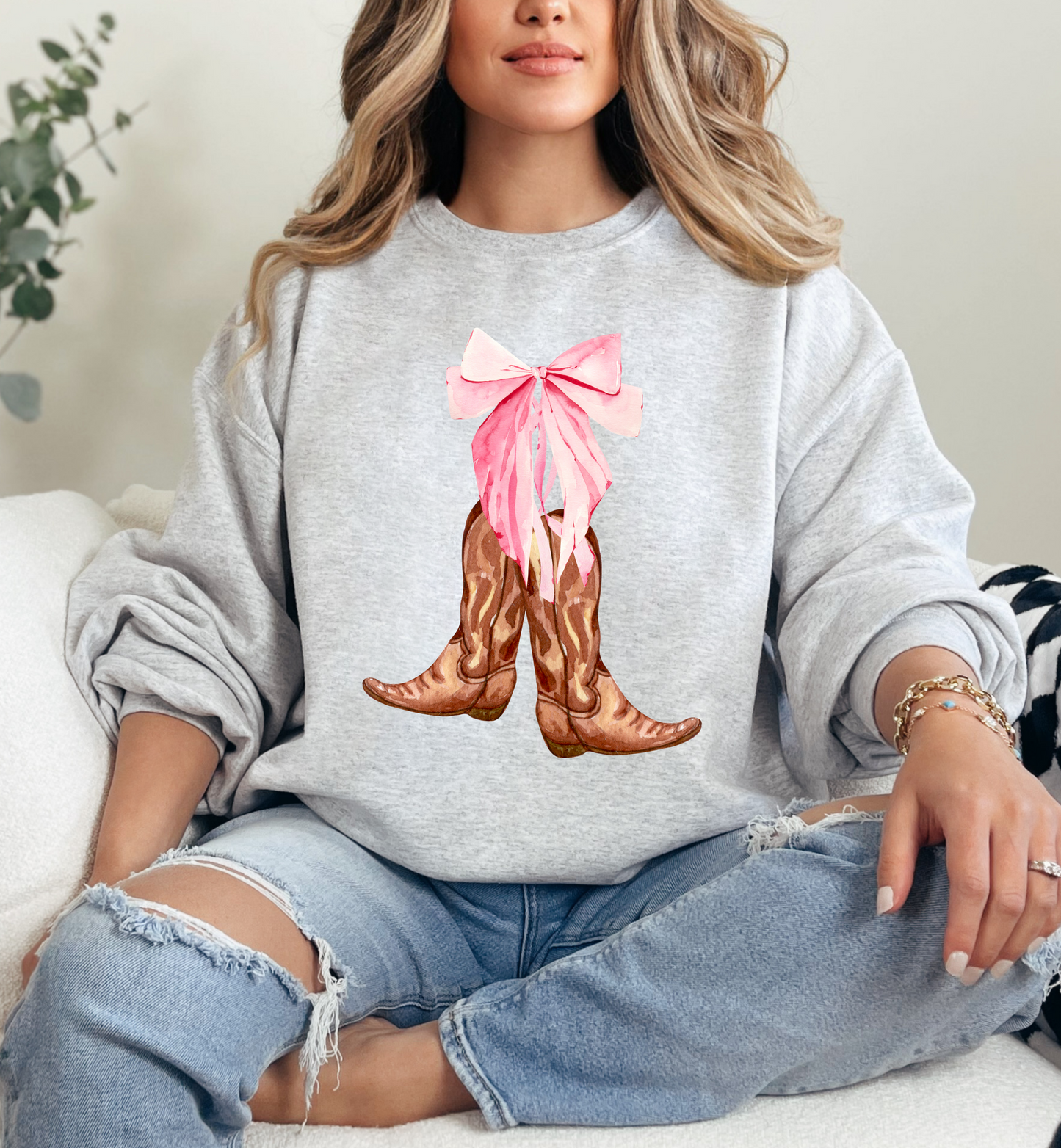 BOOT BOW SWEATSHIRT