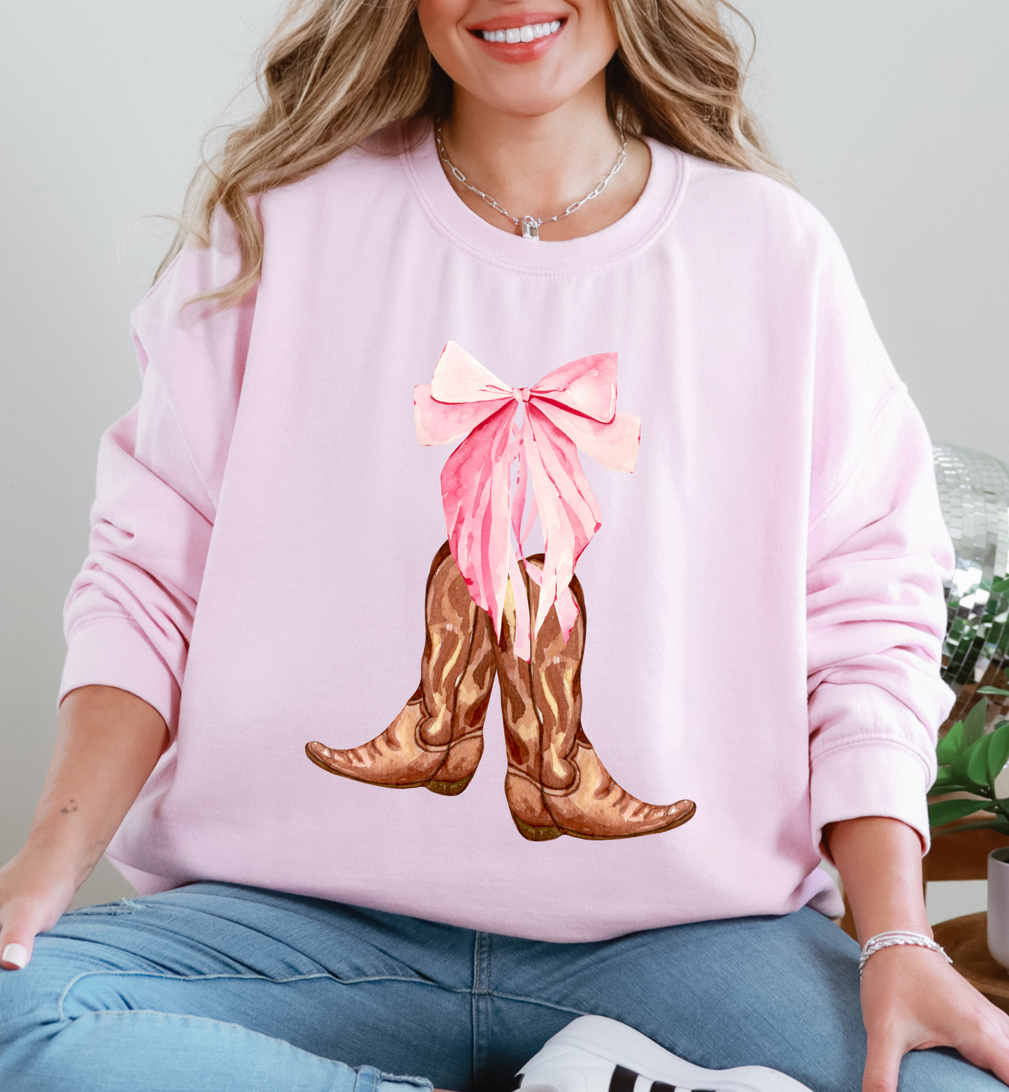 BOOT BOW SWEATSHIRT